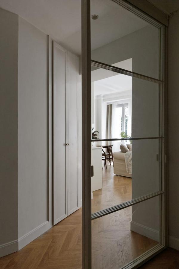Deluxe Apartment Near Gran Via Madrid Buitenkant foto